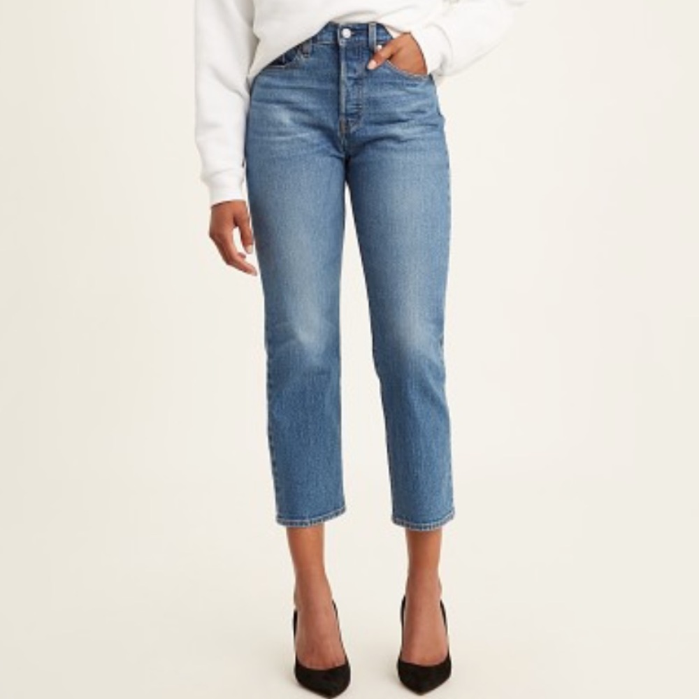 Levi’s Wedgie Straight Fit Women’s Jeans